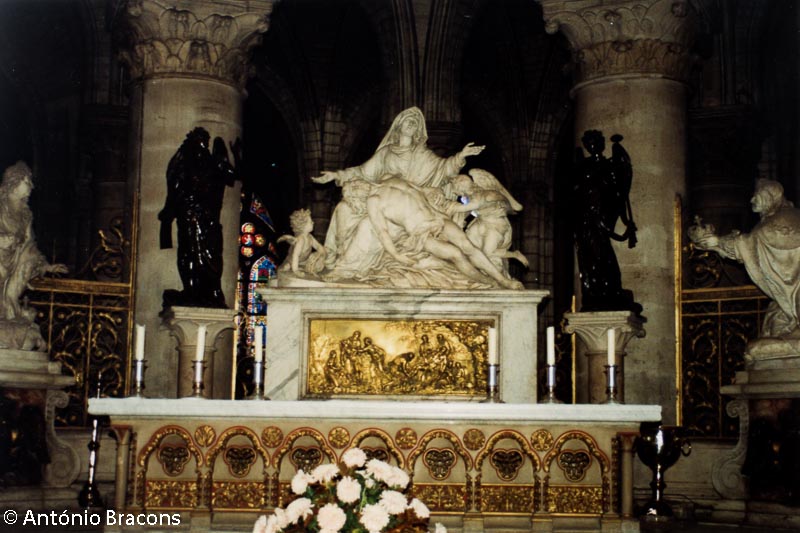 Covid-19 | Na Bíblia diz-se que Deus castiga o pecado com flagelos, mas cristianismo superou «totalmente» essa visão