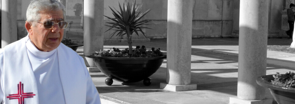 Faleceu o Padre Arménio