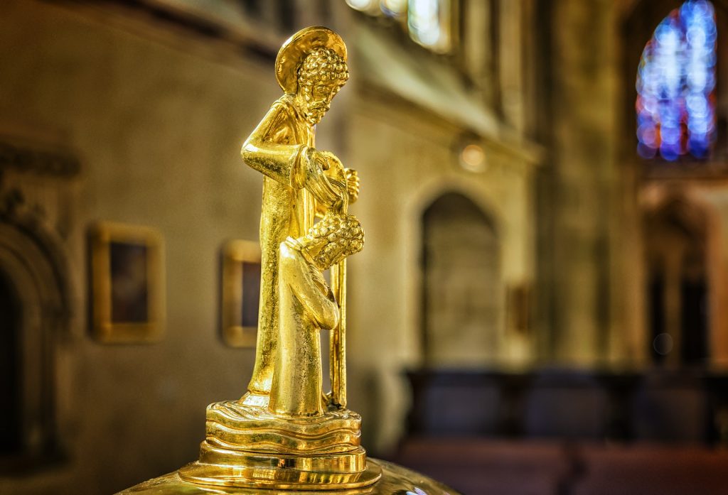 Pe. Georgino Rocha | Domingo X do Tempo Comum – Pertencer à nova família que Jesus anuncia