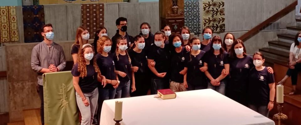 Notícias | Doze jovens enviados em voluntariado missionário pelo Bispo de Aveiro