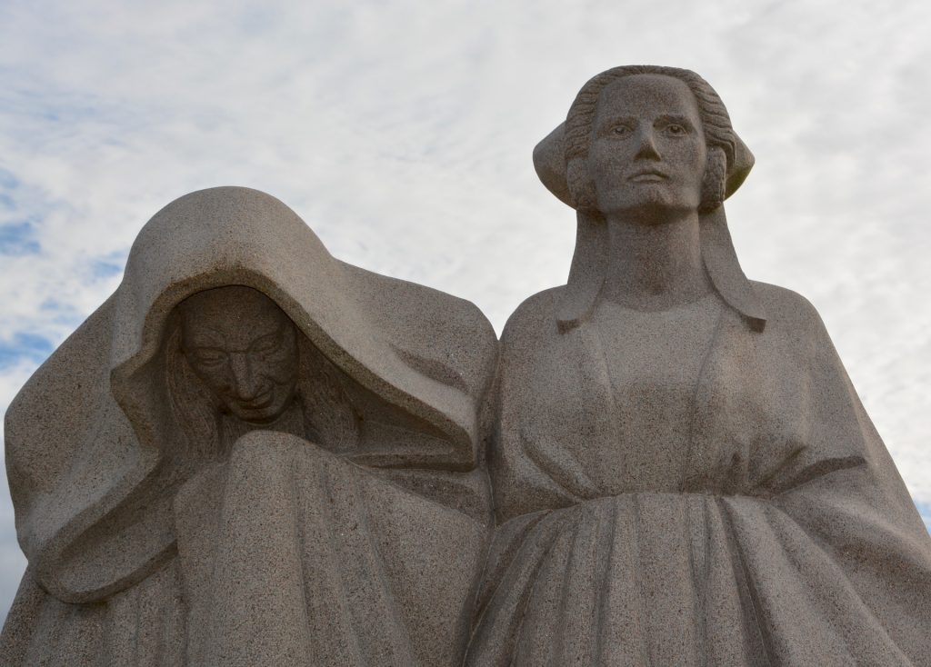 Pe. Georgino Rocha | Domingo XXXII do Tempo comum – Jesus, sentado, observa os que fazem ofertas