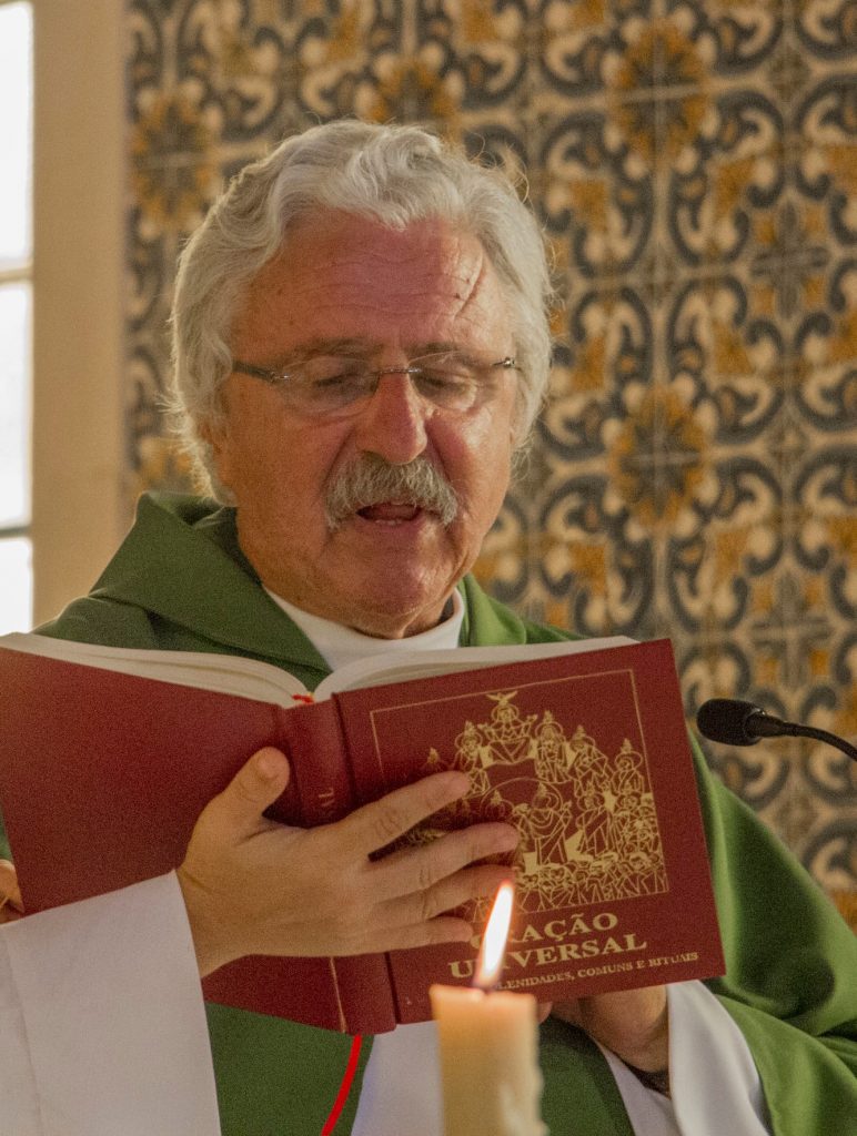 Homenagem póstuma | Dedicatória ao Padre Franclim