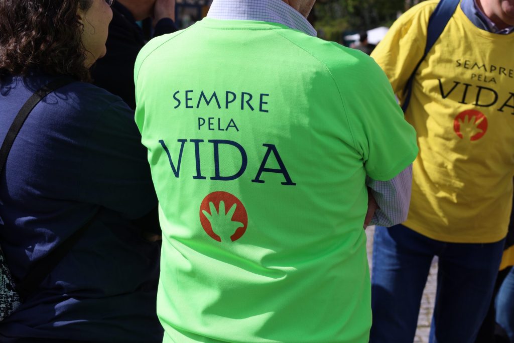 Notícias | Caminhada pela Vida marcou dez cidades portuguesas, entre elas, Aveiro