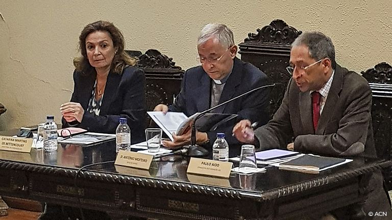 Notícias | Bispo de Aveiro destaca a “a coragem e a firmeza da fé” dos cristãos perseguidos em iniciativa da Fundação AIS