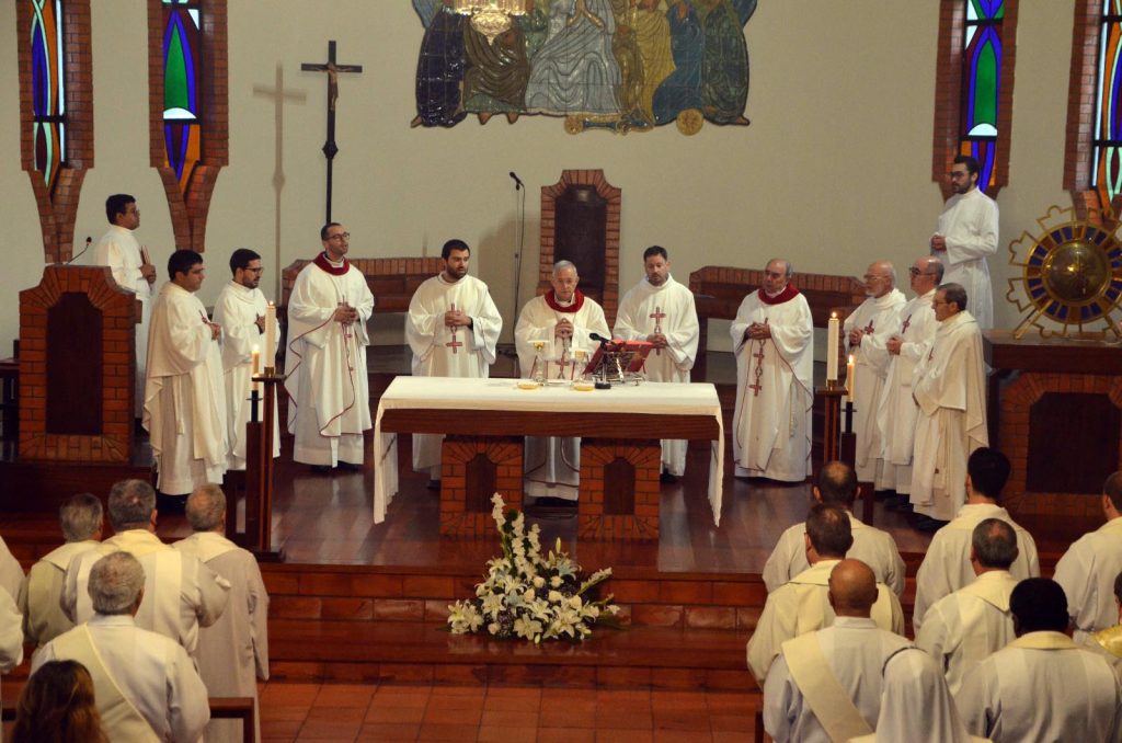 Documentos | Homilia de D. António Moiteiro, nos 74 anos do Seminário de Aveiro 