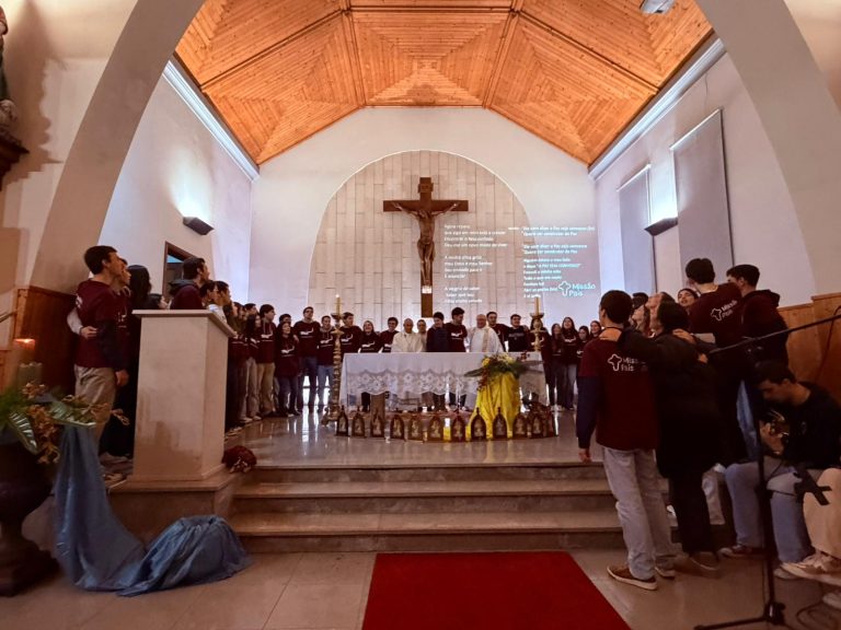 Notícias | Paróquia de Nossa Senhora de la Salette da Borralha assinala 43.º aniversário