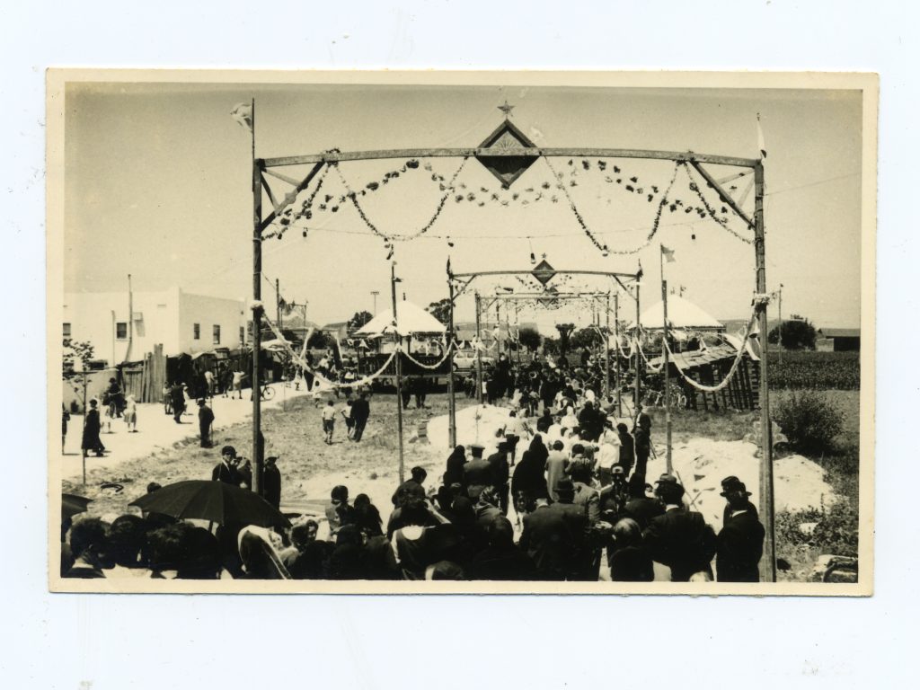 BUSTOS COMEMORA 100 ANOS DE AUTONOMIA RELIGIOSA